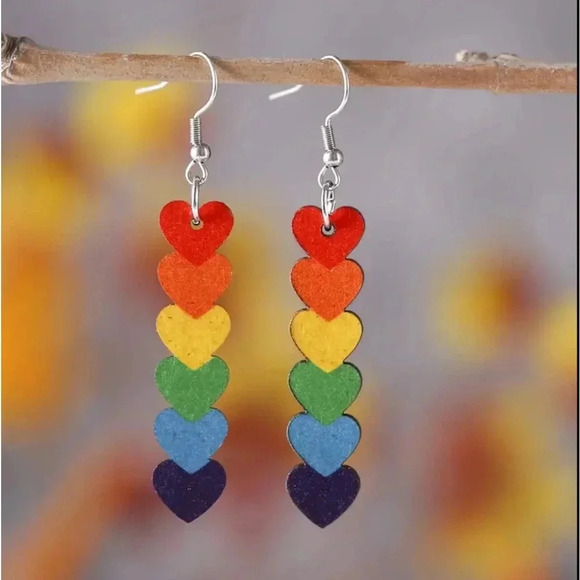 Wood Wooden Stacked Rainbow Hears Drop Earrings NEW - Picture 1 of 3